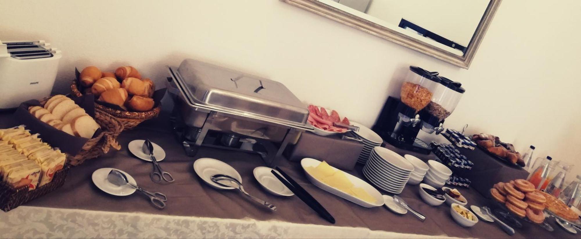 Hotel Giulia Marina di Massa Dış mekan fotoğraf