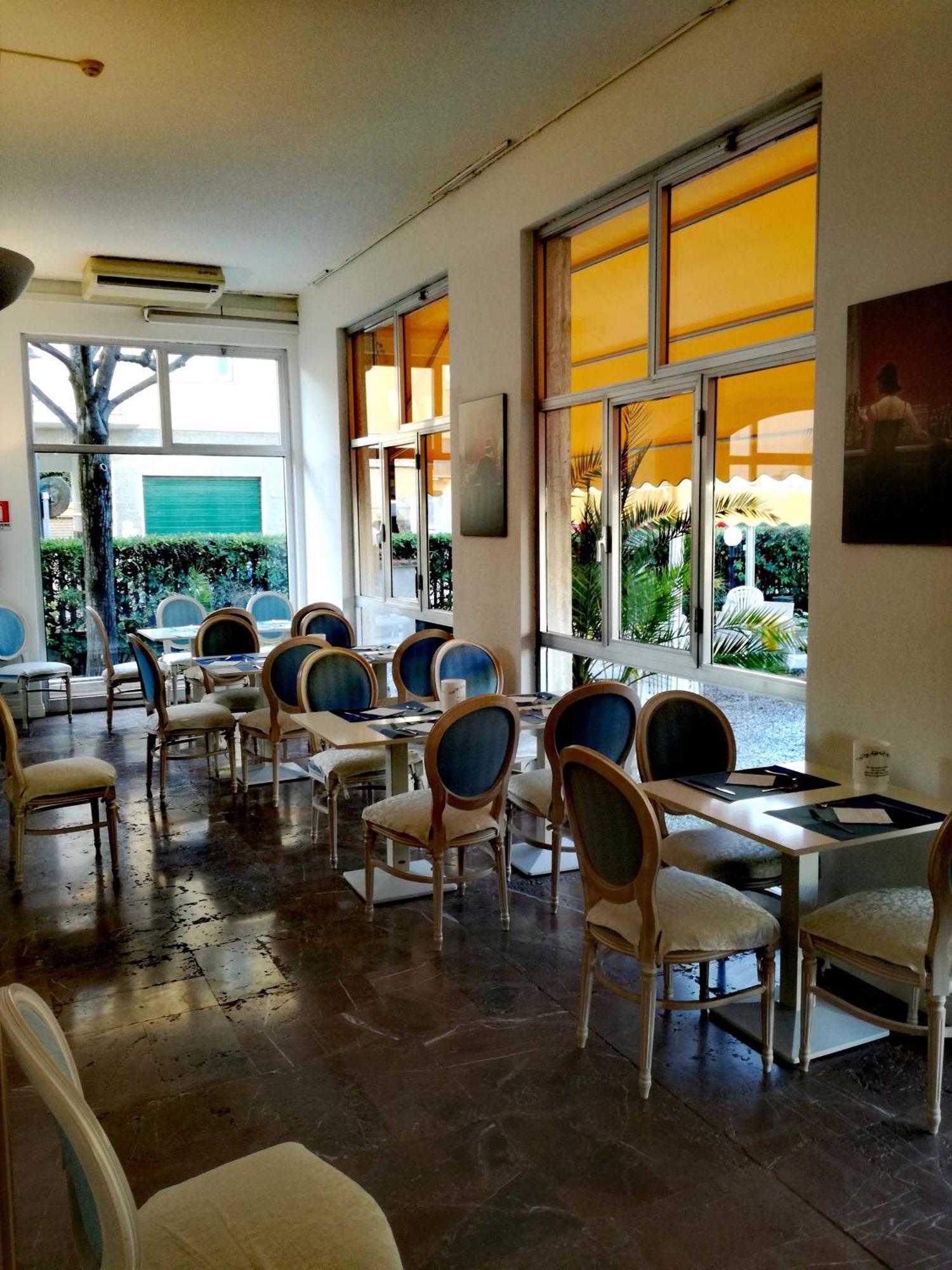 Hotel Giulia Marina di Massa Dış mekan fotoğraf