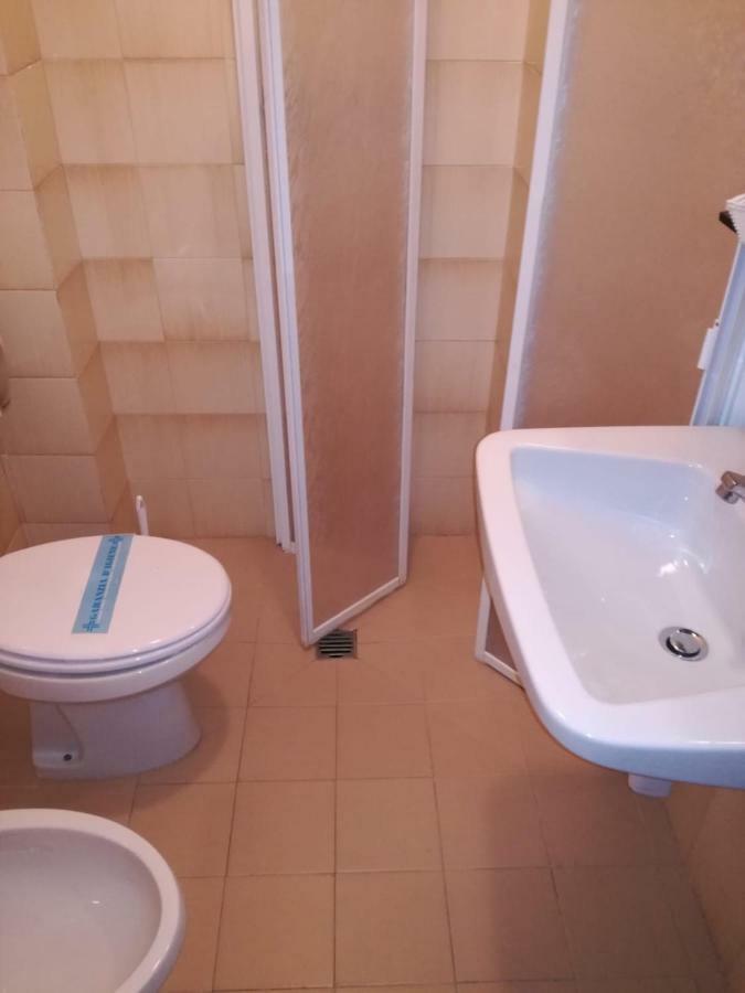 Hotel Giulia Marina di Massa Dış mekan fotoğraf